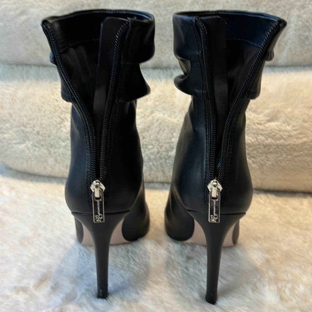 JESSICA SIMPSON Booties - Picture 6 of 10